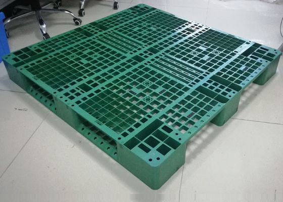 Empilhadeira plástica resistente feita sob encomenda da maneira das páletes 4 do HDPE 6T