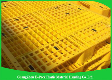 Páletes plásticas azuis resistentes de Rackable 1 Ton Steel Reinforced 1200*1000mm