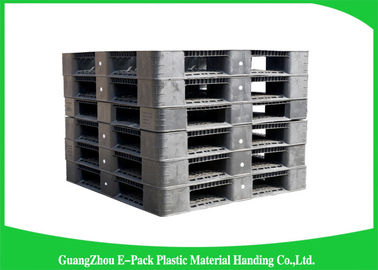 Material plástico dos patins HPPE do produto comestível três das páletes do Euro da plataforma contínua durável