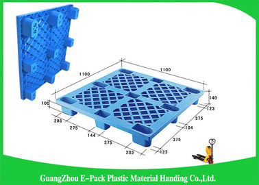 Páletes plásticas Nestable do HDPE industrial antiderrapante com a plataforma contínua durável